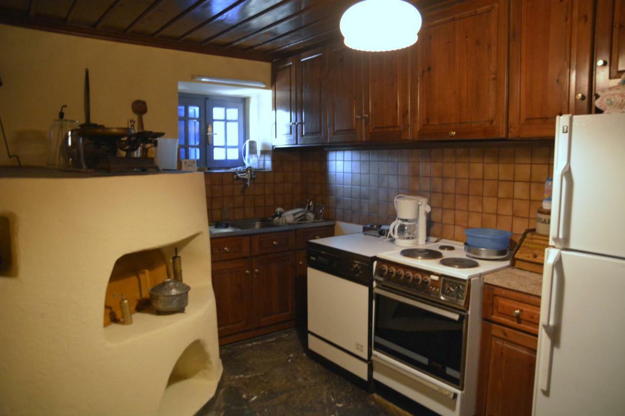 Гостевой дом Petroto House Fragkades Экстерьер фото